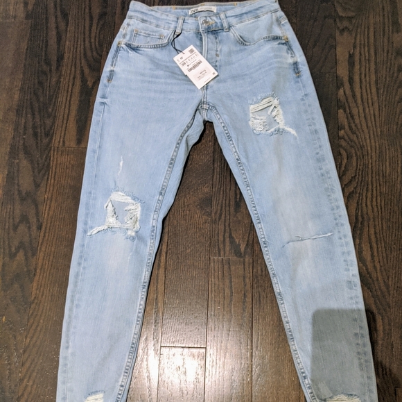 BNWT Distressed Zara Jeans - Picture 1 of 11